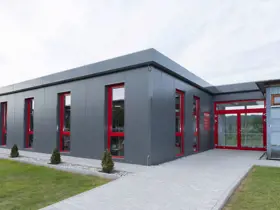 Trainingszentrum in Modulbauweise