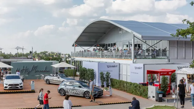 Losberger De Boer maxiflex Emporium at Mercedes Benz
