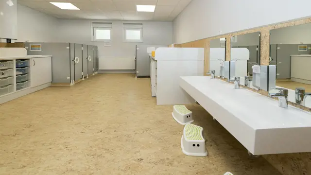 Waschraum in Kindergarten